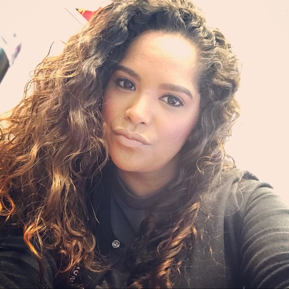 Meet your Posher, Jasmine - Picture 1 of 1